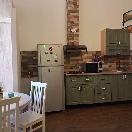 Comfortable Flat In Central Тбилиси Екстериор снимка