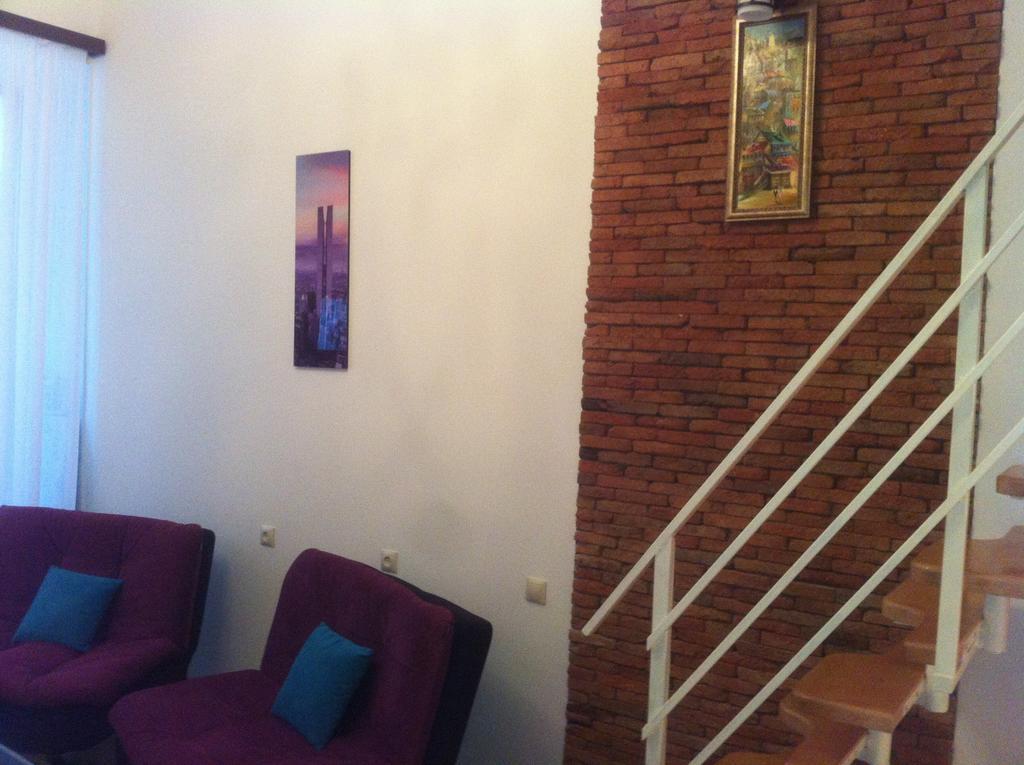 Comfortable Flat In Central Тбилиси Стая снимка