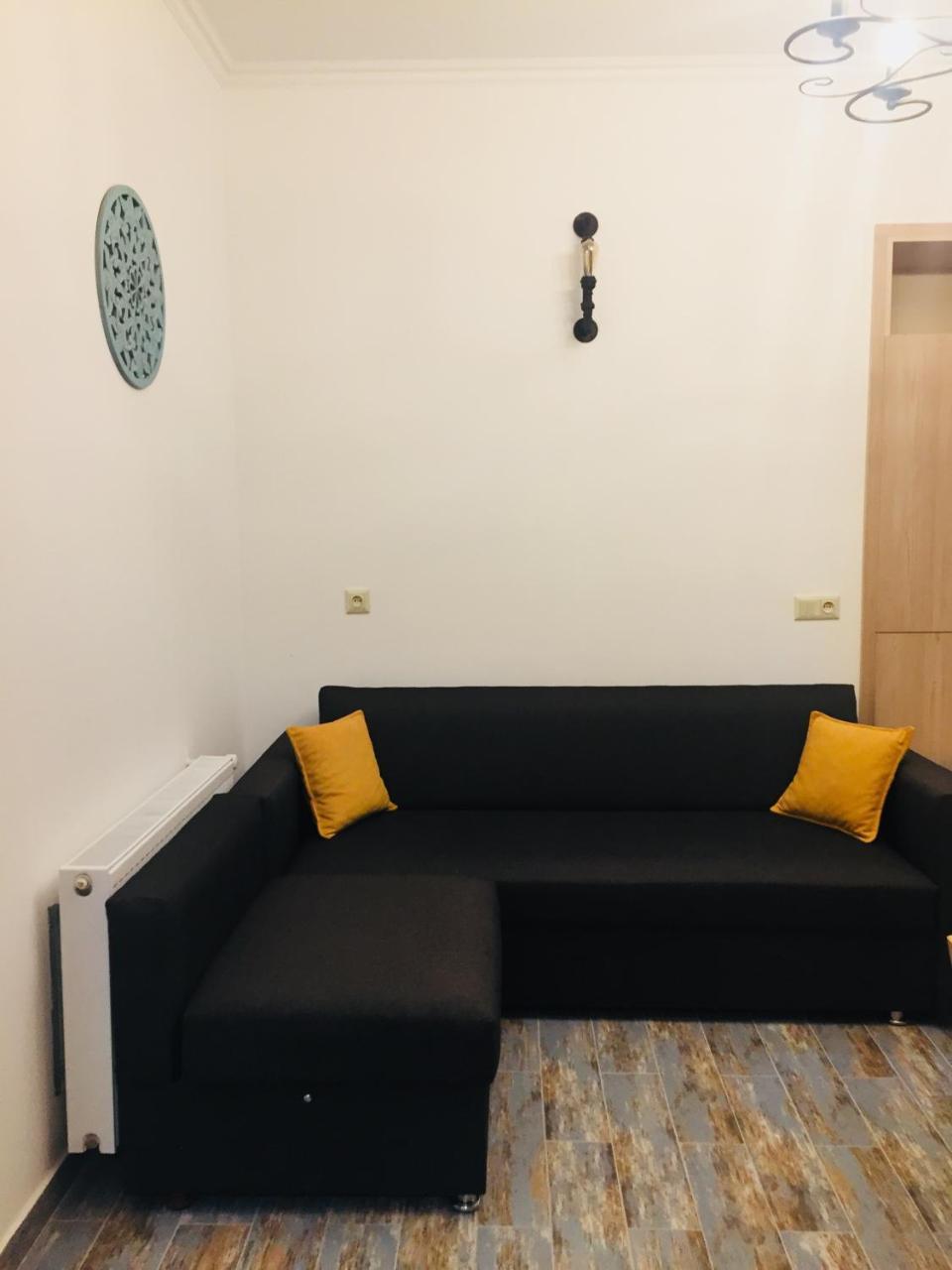 Comfortable Flat In Central Тбилиси Екстериор снимка