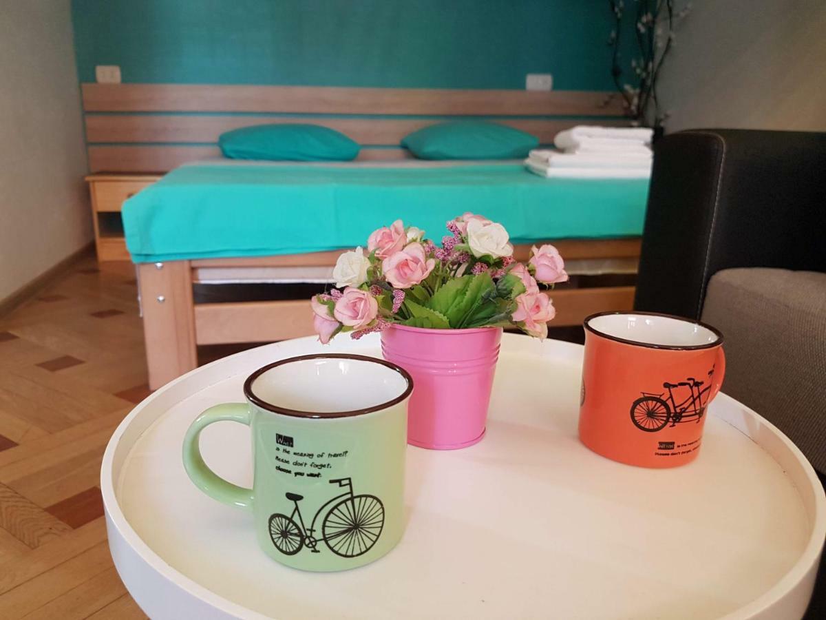Comfortable Flat In Central Тбилиси Екстериор снимка